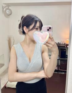 03/29  松村 かおりのブログ写真