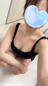 04/02  逢沢 ゆずなのブログ写真